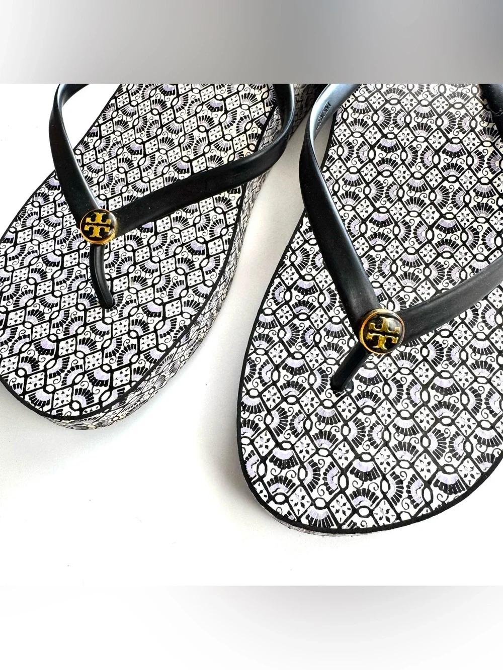 Tory Burch Thandie Wedge Flip-flop Thong Sandals Y2K Casual Women’s Sz 10.5-11 - Picture 7 of 7